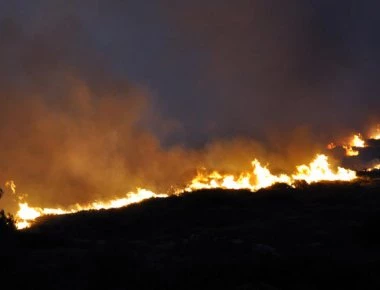 Νέα πυρκαγιά στο χωριό Βλαχάτα στην Κεφαλονιά